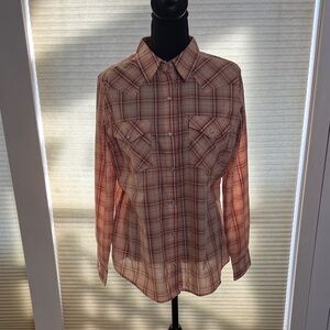 Women’s Plaid Button-Up Shirt